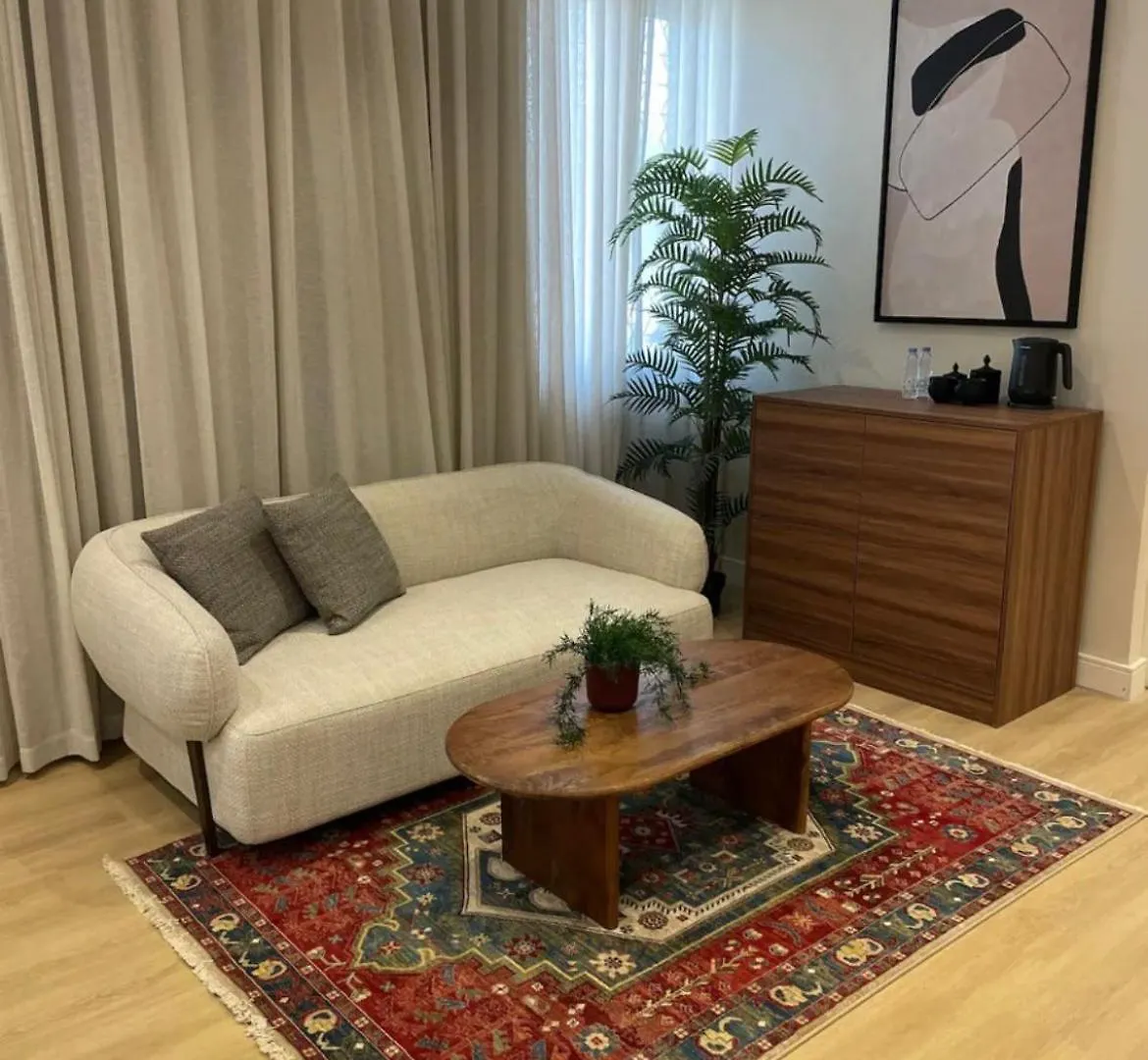 Cozy Apt Riyadh